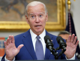 Поездка в Саудовскую Аравию не может Байдену снизить цены на бензин