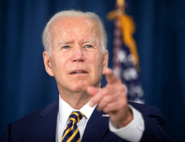 Bloomberg рассказал, как Байден может заставить Ближний Восток помочь США с нефтью