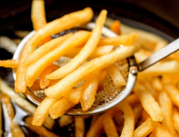 Во «Вкусно — и точка» объяснили проблемы с картошкой фри