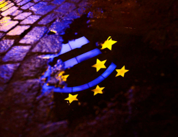 Европейский центробанк поднял процентную ставку впервые за 11 лет