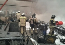 На одном из производств вспыхнуло гидравлическое масло