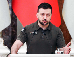 Зеленский обвинил Шредера в работе на Россию