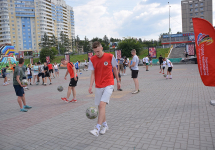 В выходные установлен новый рекорд по чеканке футбольного мяча⚽