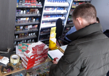 Силовики устроили облаву на магазин первоуральского бизнесмена