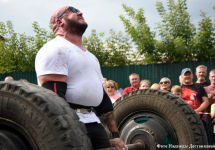 В Кургане состоялся турнир по силовому экстриму. Видео
