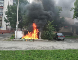 Под Калининградом мужчина сжег 33 мусорных бака, так как в одном из них были его волосы