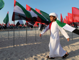 ОАЭ спустя шесть лет решили вернуть посла в Иран