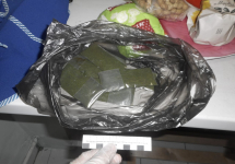 Почти килограмм насвая прислала осужденному жительница Первоуральска