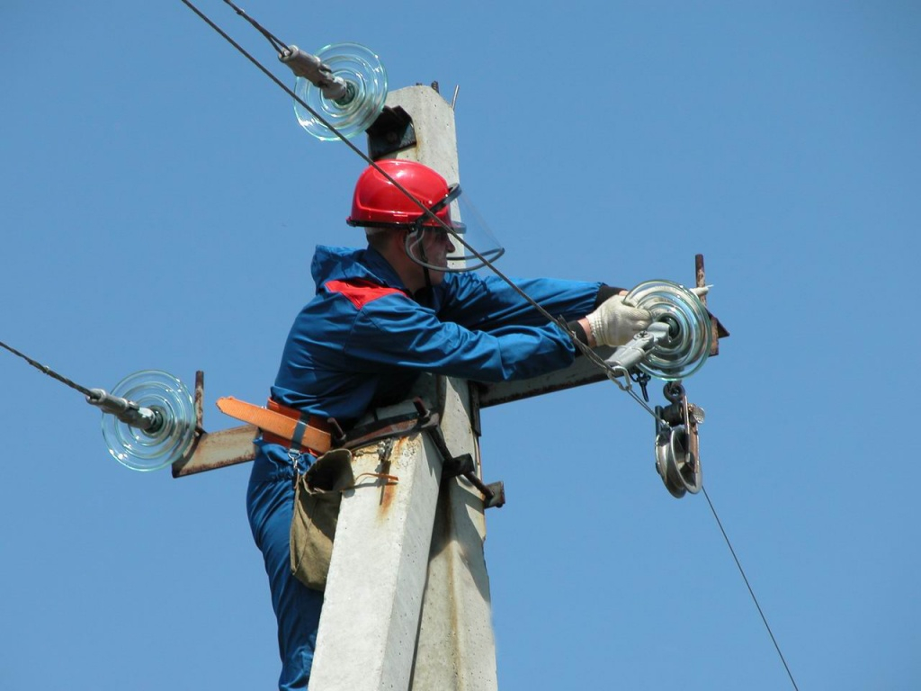 «Облкоммунэнерго» обесточили частный сектор. Адреса