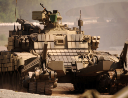 Расходы федерального бюджета на оборону в 2023 году составят почти 5 трлн рублей