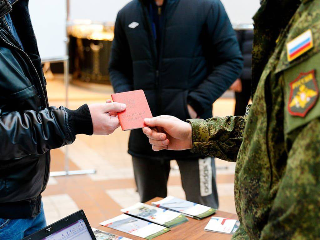 Мобилизованных начали отправлять в Луганск