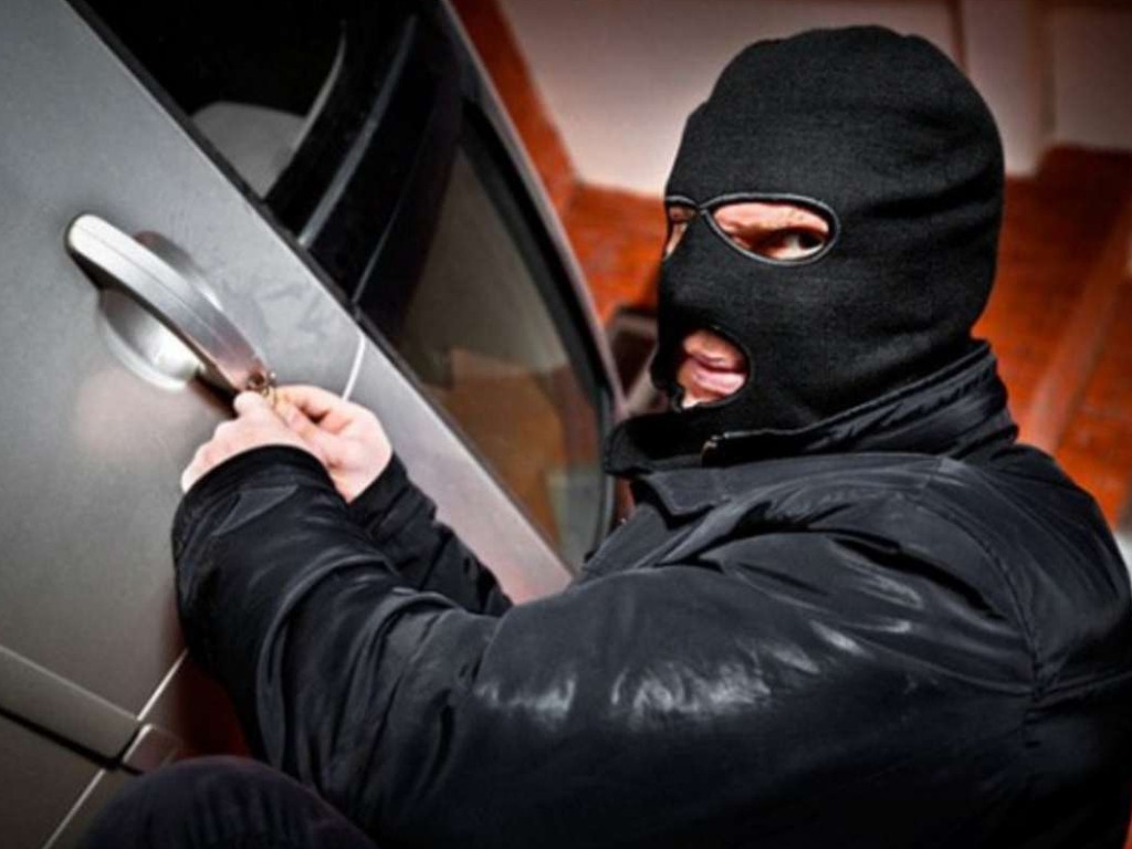 С начала года в городе угнали пять автомобилей