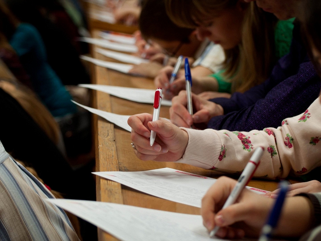Всероссийский диктант по энергосбережению в сфере ЖКХ пройдет в три этапа