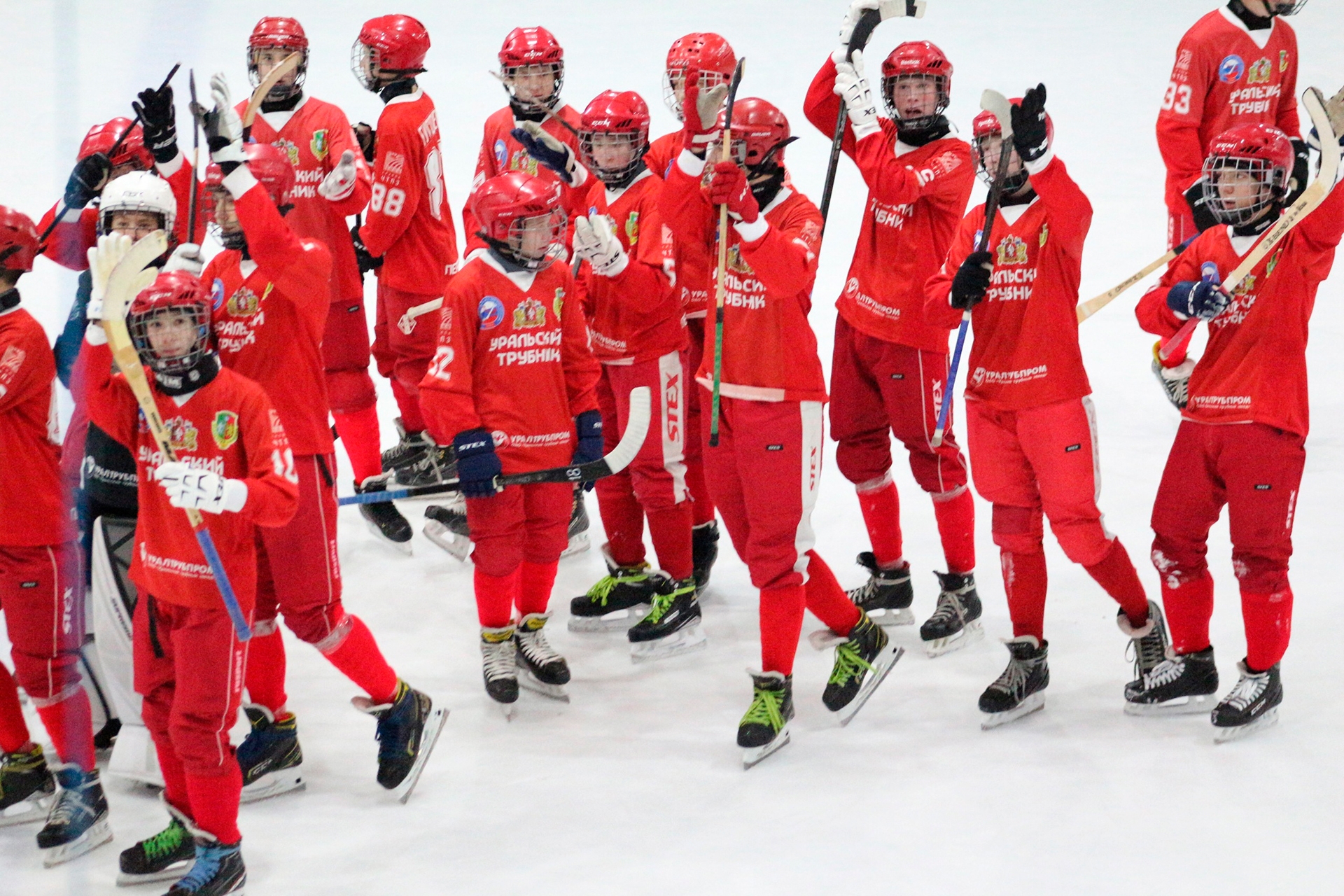 В Первенстве России по мини-хоккею «Уральский трубник» лишь пятый