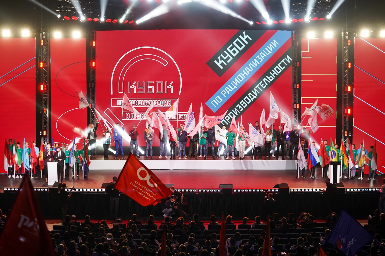 Школьники познакомились с высокотехнологичными профессиями в ходе чемпионата Хайтек