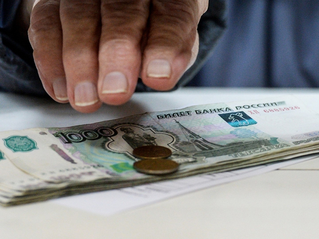 В декабре пожилым людям выплатят двойную пенсию