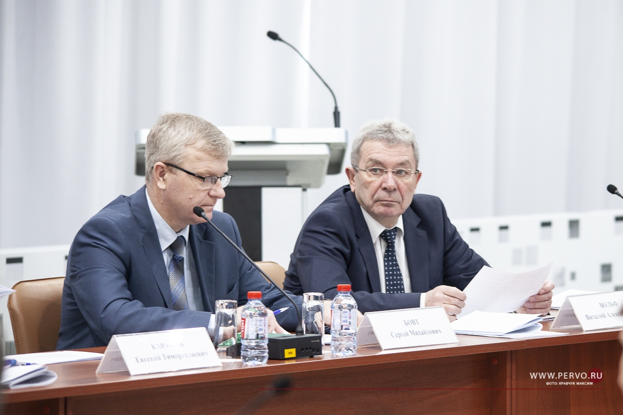 Виталия Вольфа отправили в отставку