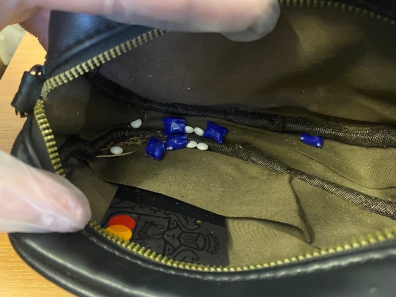 Троих первоуральцев поймали в Красноуфимске с героином