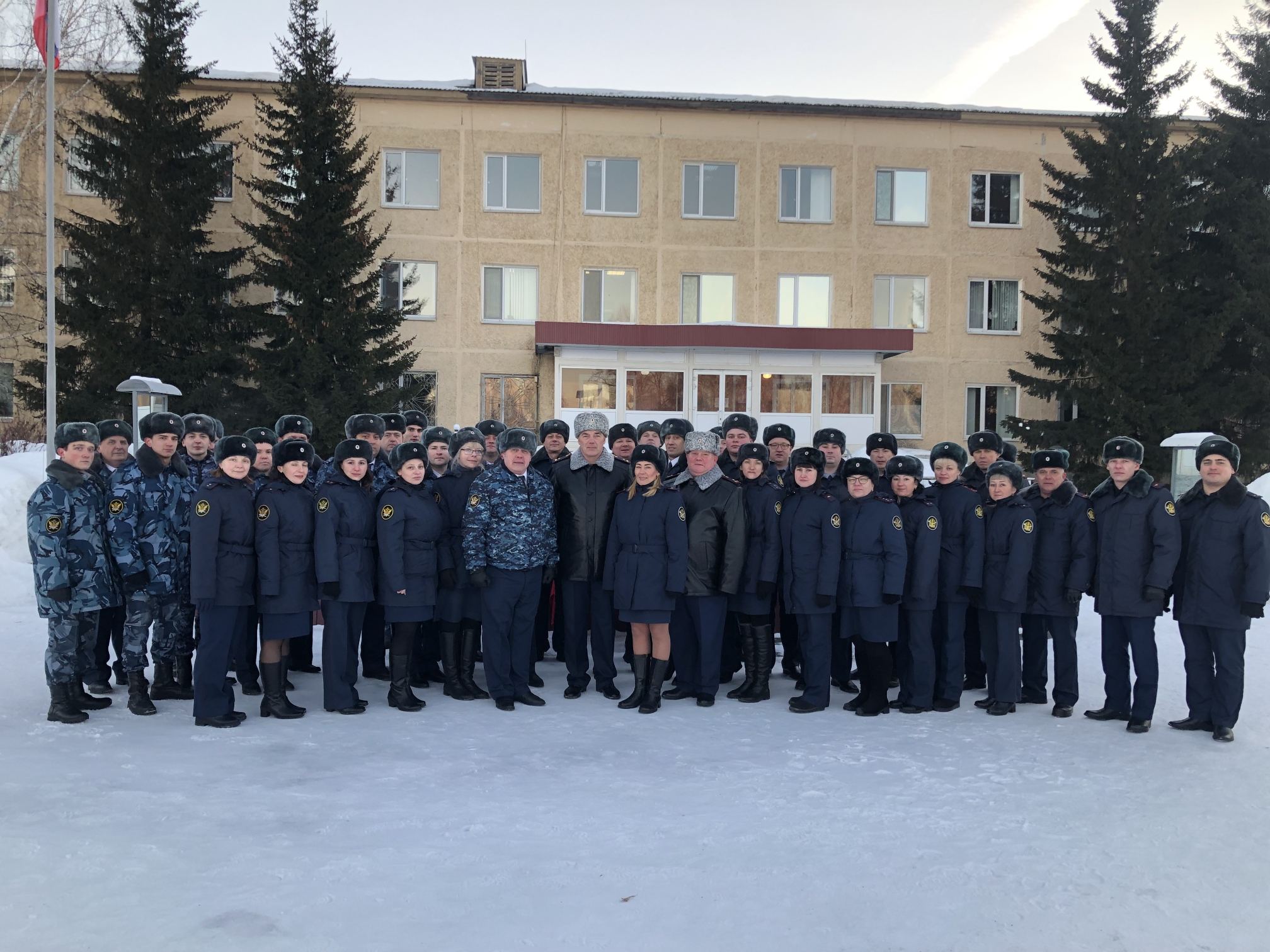 УИС по конвоированию отметили а Первоуральске