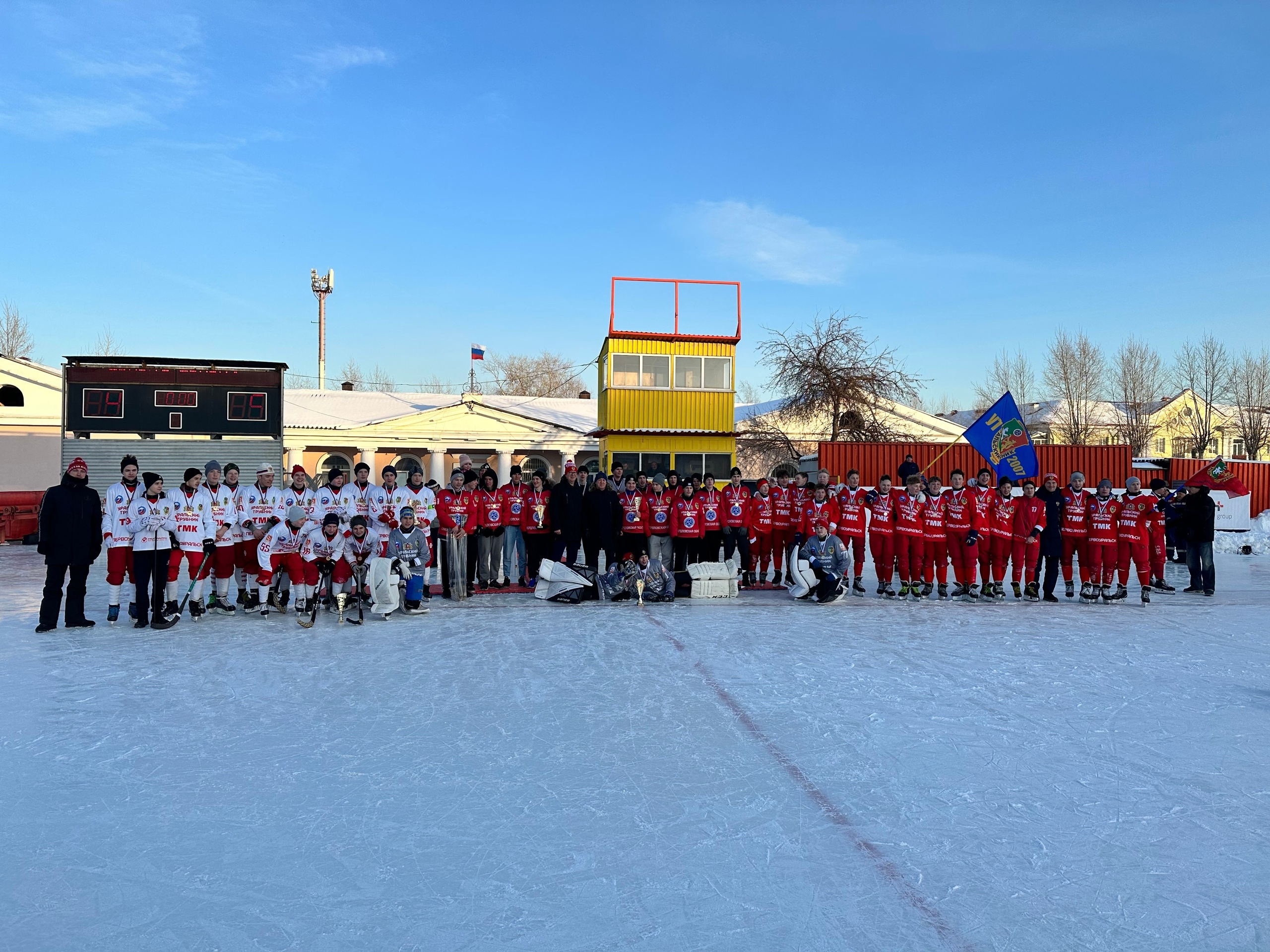 Завершилось Первенство Свердловской области по хоккею с мячом