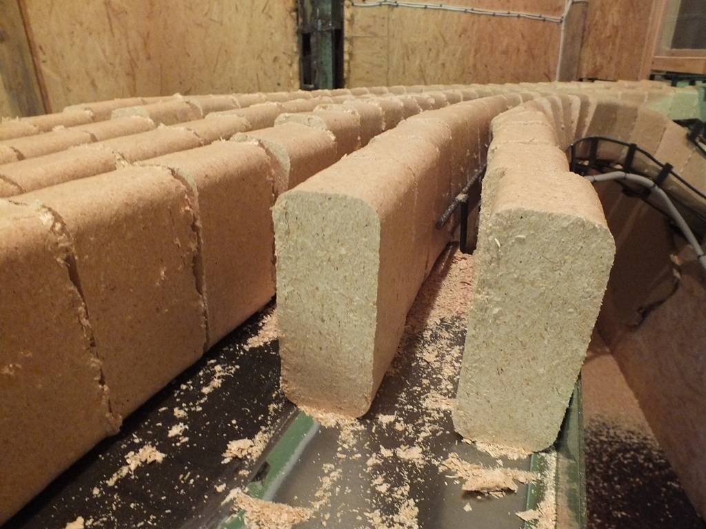 В колонии КП-66 наладят производство топливных брикетов