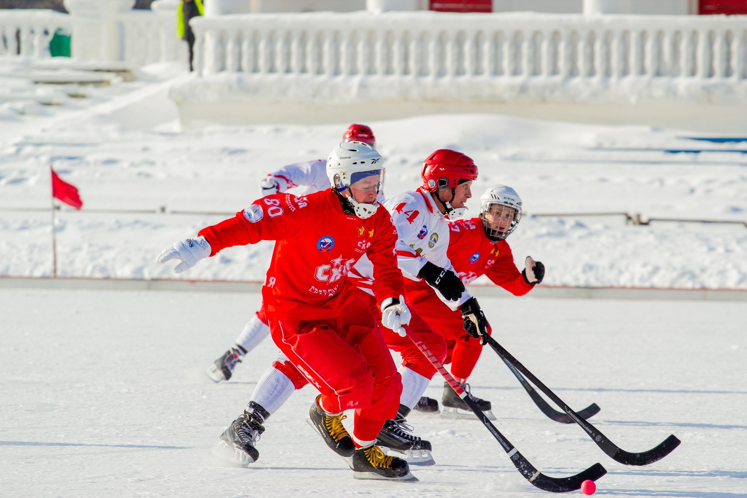 Михаил Калистратов продолжит играть за «Уральский трубник»