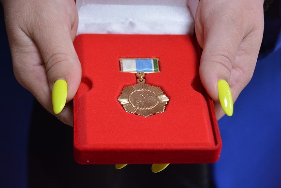 Восемь первоуралочек удостоены знака «Материнская доблесть»