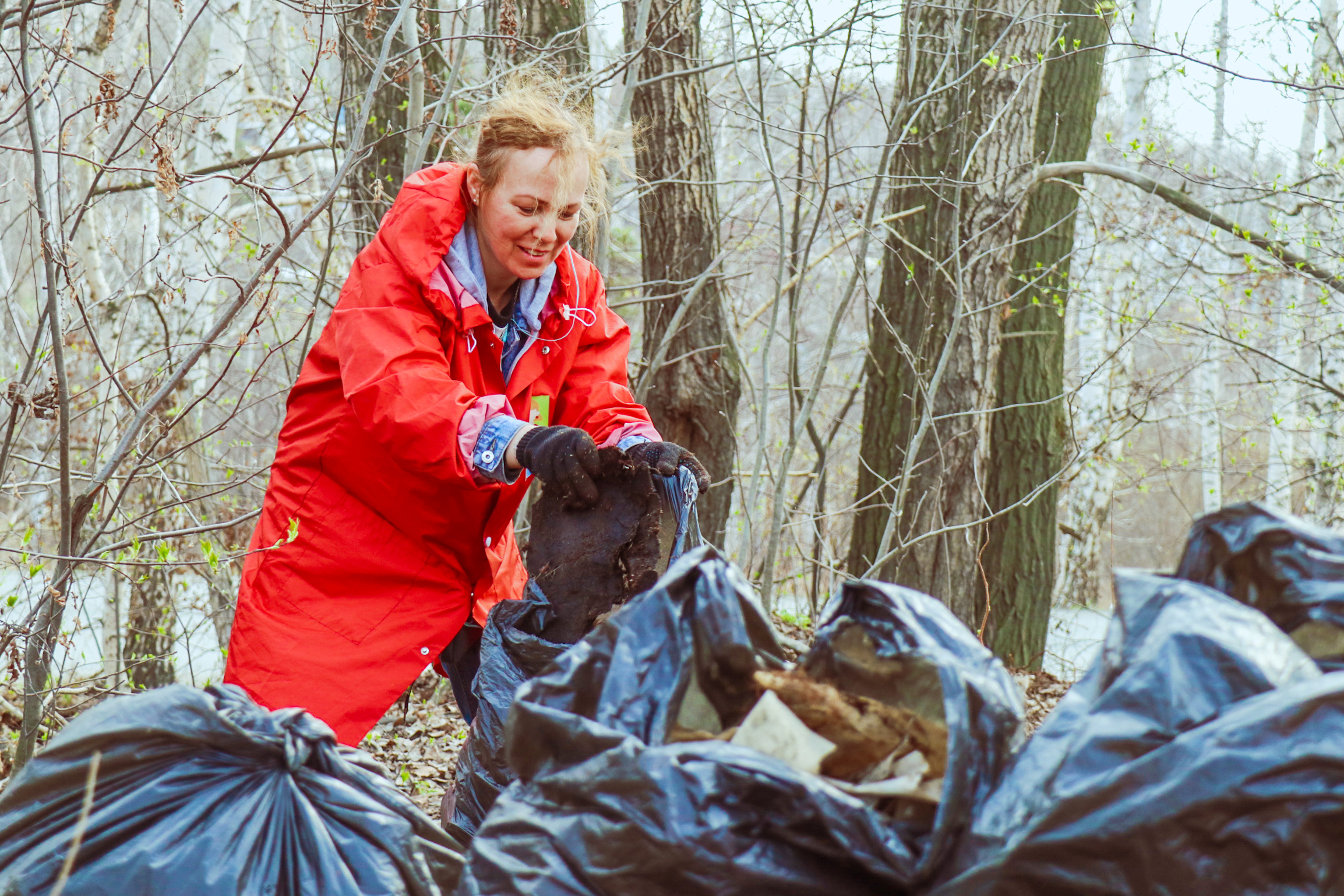 «Город Первых» провел субботник на Магнитке