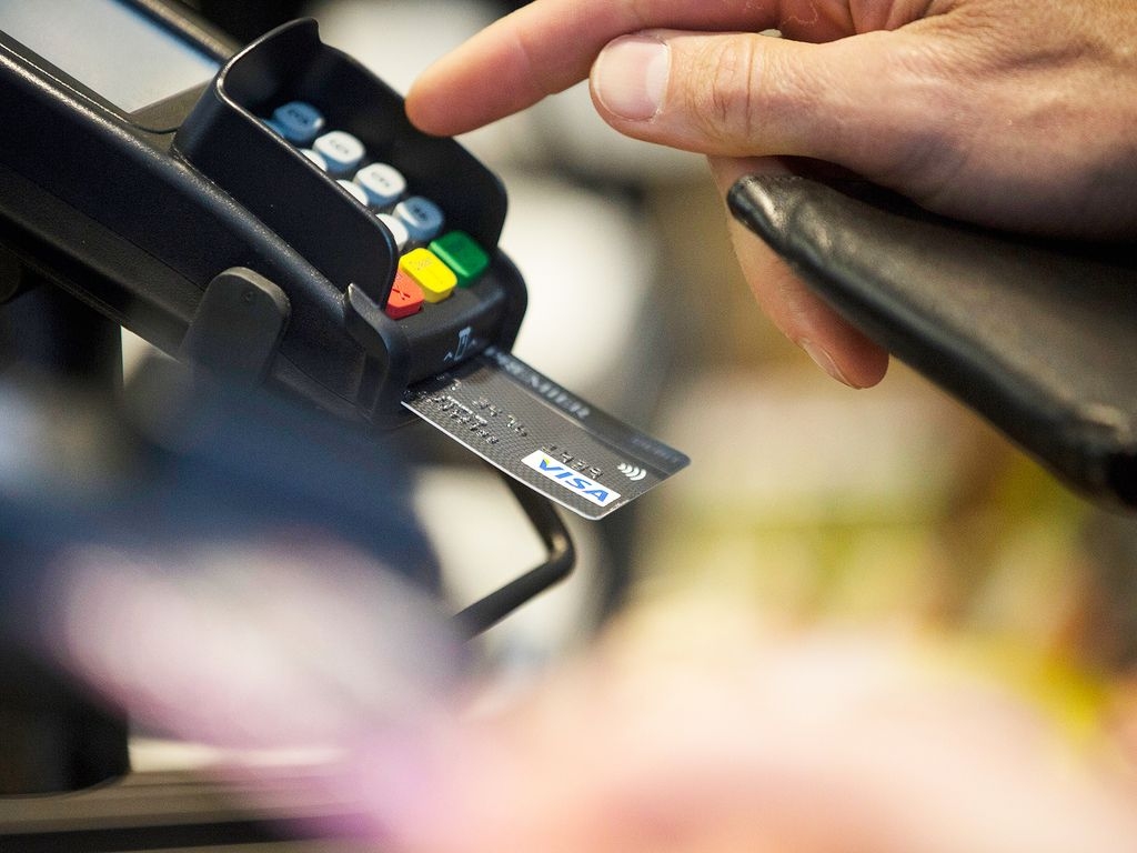 Первоуральск в ТОПе российских городов-лидеров по безналичному торговому обороту