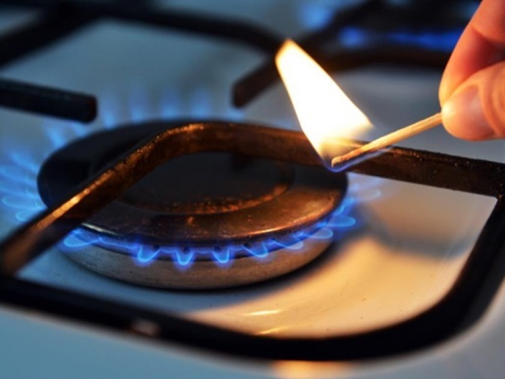 Неизвестные звонят детям и просят включить газовые конфорки