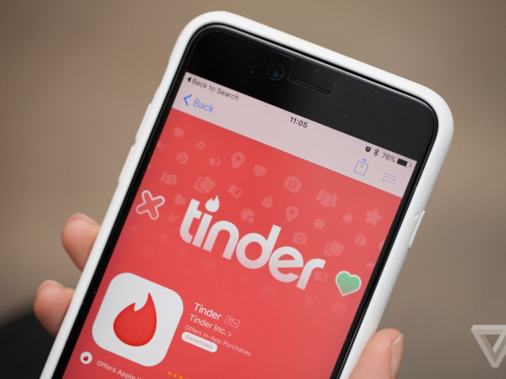 Приложение Tinder завершает работу в России