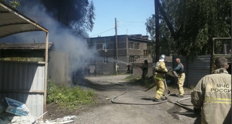 Дома в Старых Решетах отстоял от огня пожаоный расчет ГУФСИН вместе с МЧС