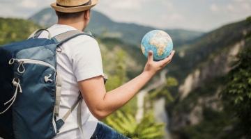 Почти половина россиян путешествуют реже раза в год