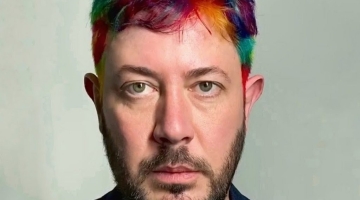 У российского блогера Артемия Лебедева отняли квартиры на Украине