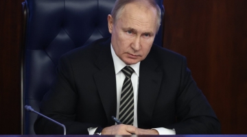 Путин потребовал оперативно восстановить Крымский мост