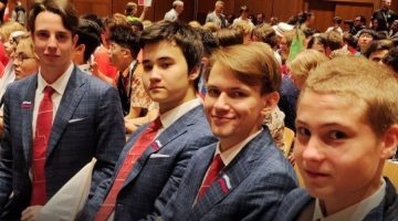 Российские школьники взяли четыре медали на Международной химической олимпиаде в Швейцарии