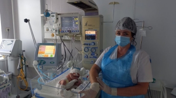 В Магнитогорске врачи выходили новорожденного весом менее 700 граммов