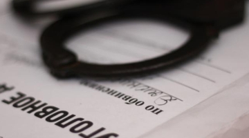 В Пермском крае подростки, которые подожгли подругу, перед этим изнасиловали ее