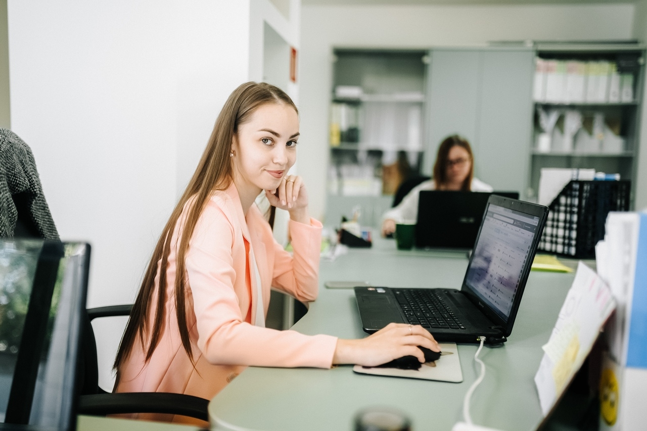 Половина первоуральцев находятся в поисках подработки