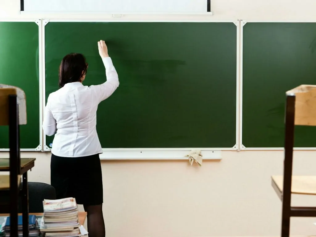 В Первоуральске проходит конкурс на звание лучших педагогов