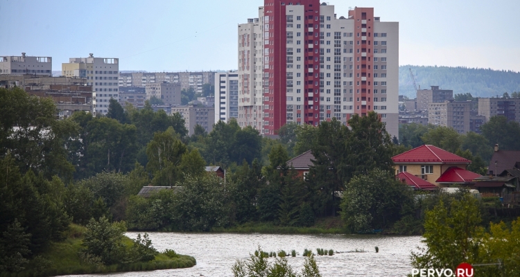 Первоуральцы начнут платить взносы за капремонт после трехлетней отсрочки