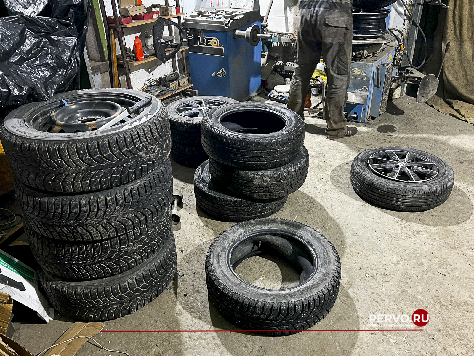 В шиномонтажных сервисах выросли большие очереди