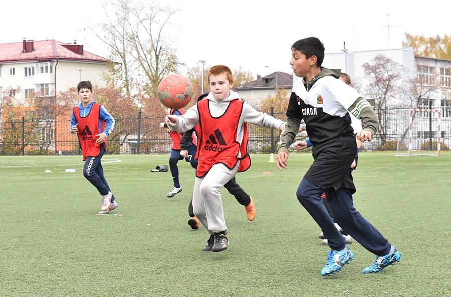 Стартовал турнир «Футбольная осень»