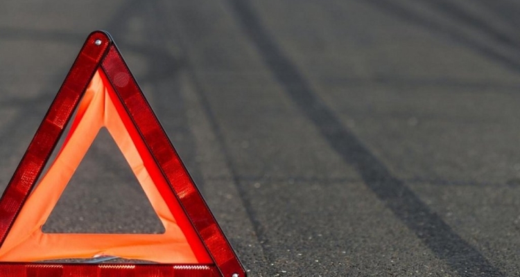 На трассе Первоуральск-Шаля два человека погибли в ДТП. Видео