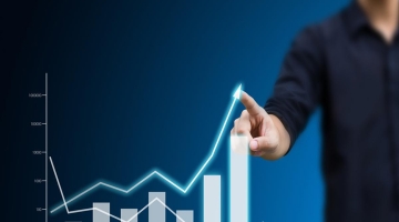 МВФ улучшил прогноз роста ВВП России на 2023 год