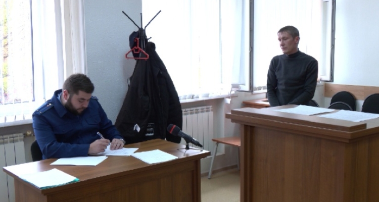 Началось рассмотрение уголовное дело о краже денег с чужой банковской карты