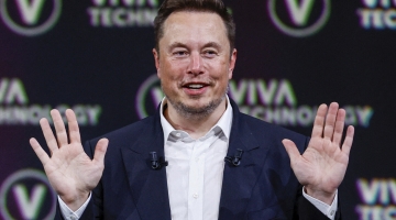 Маск назвал дураками сторонников оказания военной помощи Украине