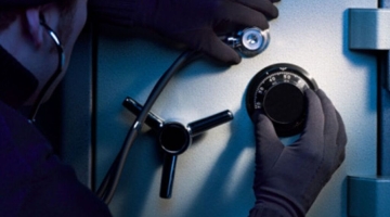 Стали известны детали необычной кражи 2 млн долларов у бизнесмена в Новосибирске