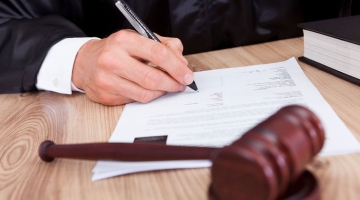 Как отменить неправомерный судебный приказ: пошаговое руководство с примерами