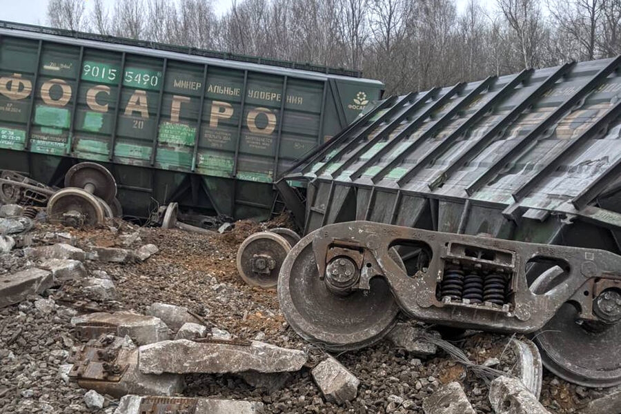 СК завел дело о теракте после схода поезда в Рязанской области